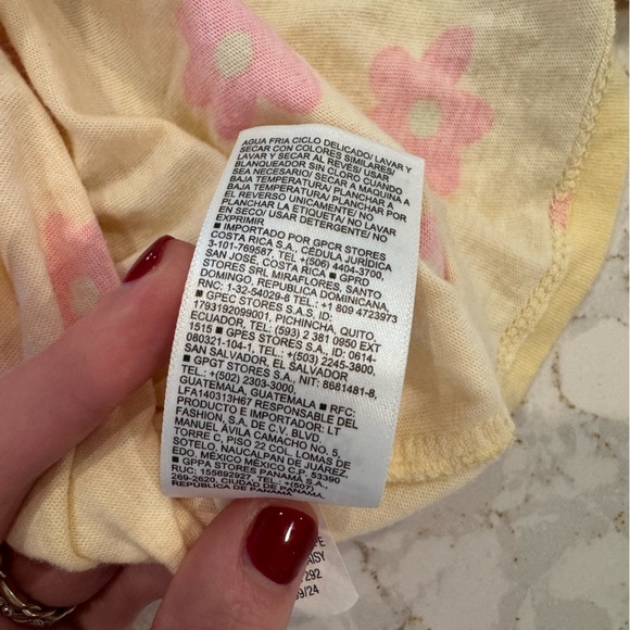 12-18m old navy Kids Romper - Pink Floral on Yellow - Picture 2 of 8